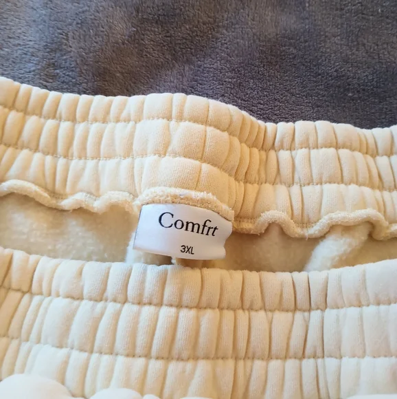 Comfrt Pastel Yellow Sweatpants 3X NWOT - Picture 4 of 4